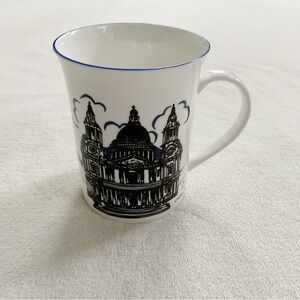 Nicholas John St. Paul’s Cathedral London Fine Bone China Mug England